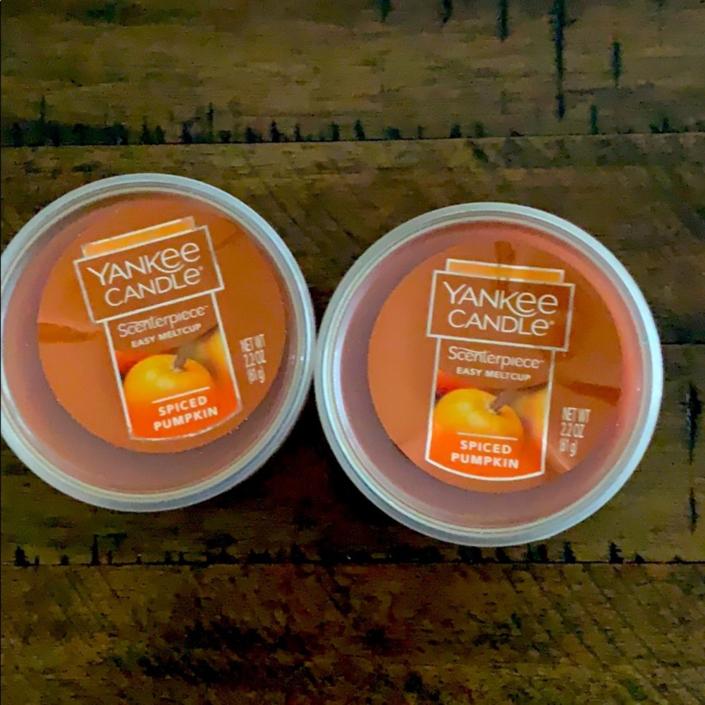* SOLD* Yankee Candle Pumpkin Spice Melt Cup